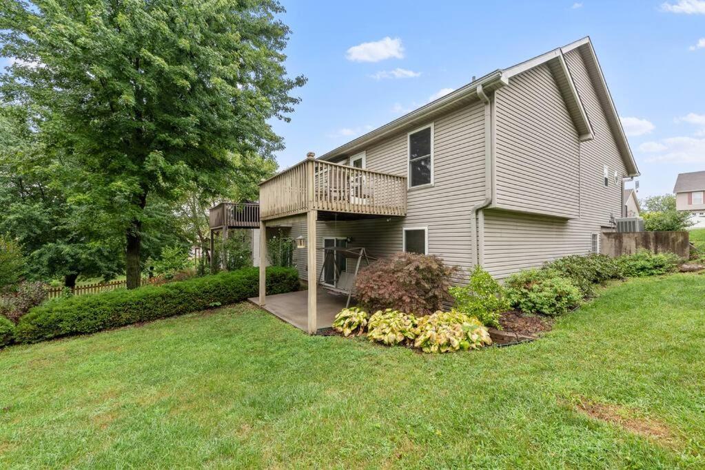 Beautiful Townhome, 11 Minutes To Downtown, Kcmo. Kansas City Exterior photo