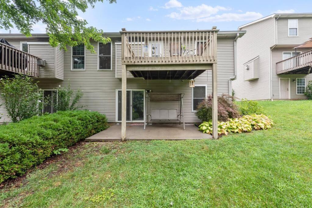 Beautiful Townhome, 11 Minutes To Downtown, Kcmo. Kansas City Exterior photo
